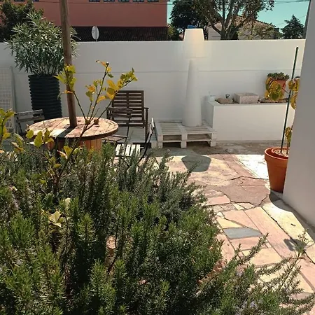 Апартаменты Chalet Cascais Кашкайш
